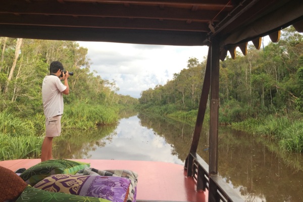 4 LR Up the river on the APS Indonesia Orangutan Viewing Expedition