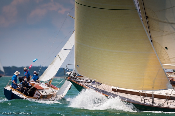 Cowes 15