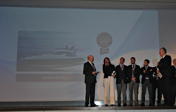 GiovannaVitelli Owner of Azimut Benetti receiving the Epy 2015 Award...