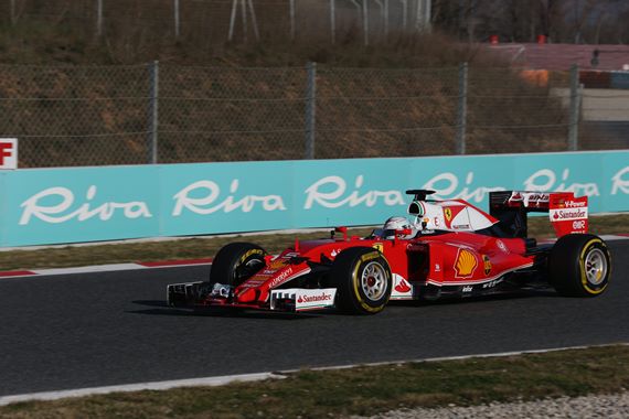 Riva sponsor Ferrari 3