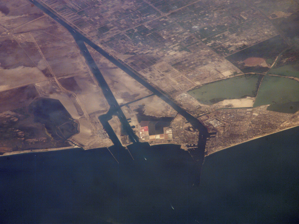 Suez 2 600