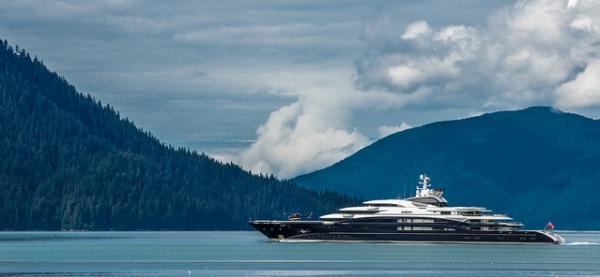 yacht in Alaska Flickr 2