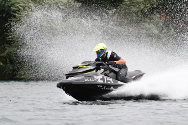 SYTT custom jetskis 360hp seadoo