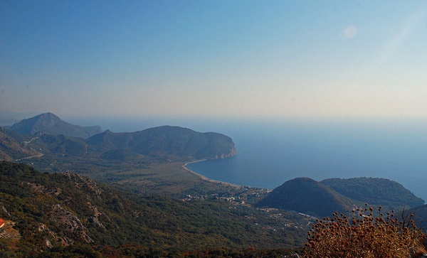 coast of Montenegro Bmme Explorer flickr 600